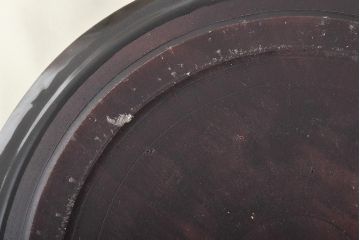 吉川水城作　黒釉釉薔薇文盤　共箱(大皿)(R-046489)